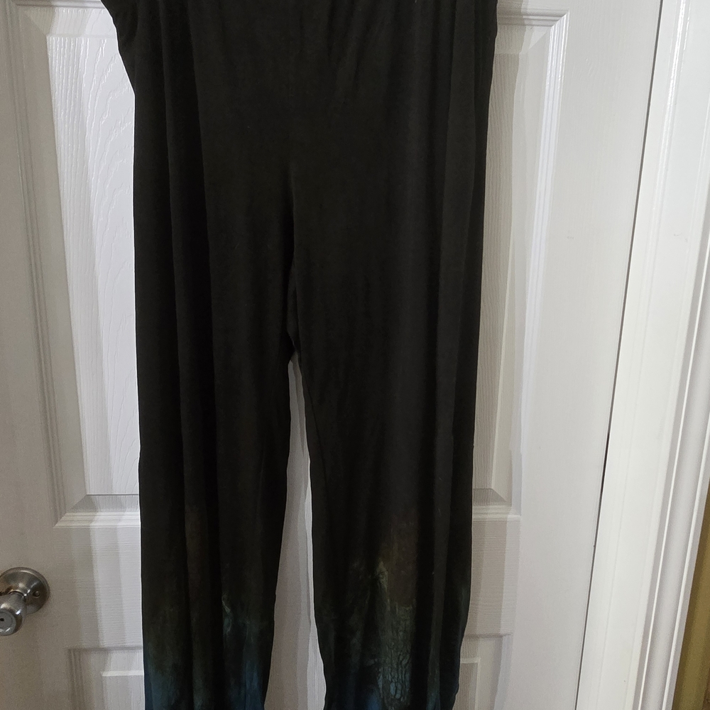 Elegant Black and Blue Women's Pants